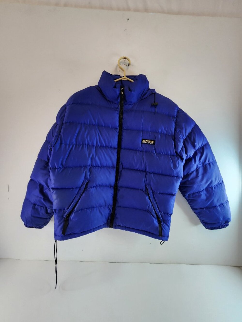 Vintage Altitude Goose Down Blue Puffer Jacket Outerwear Men's Medium